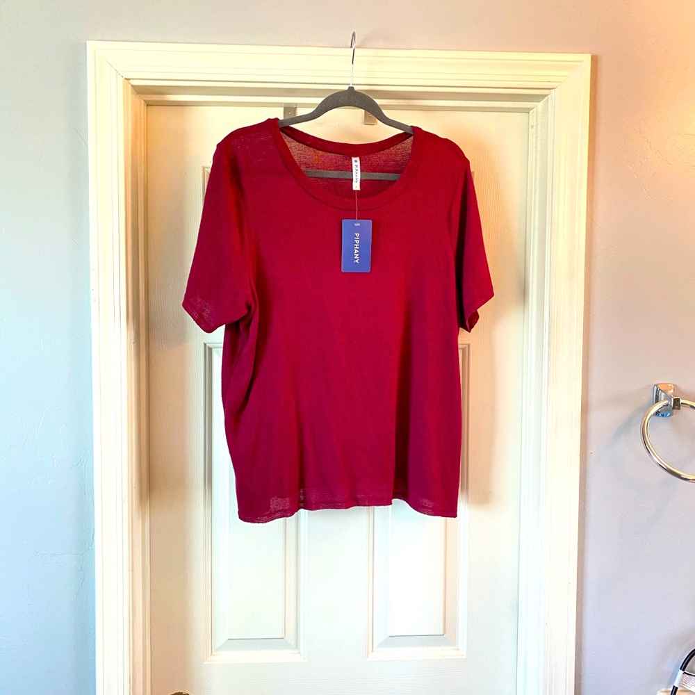 NWT Piphany Prince Crop Top